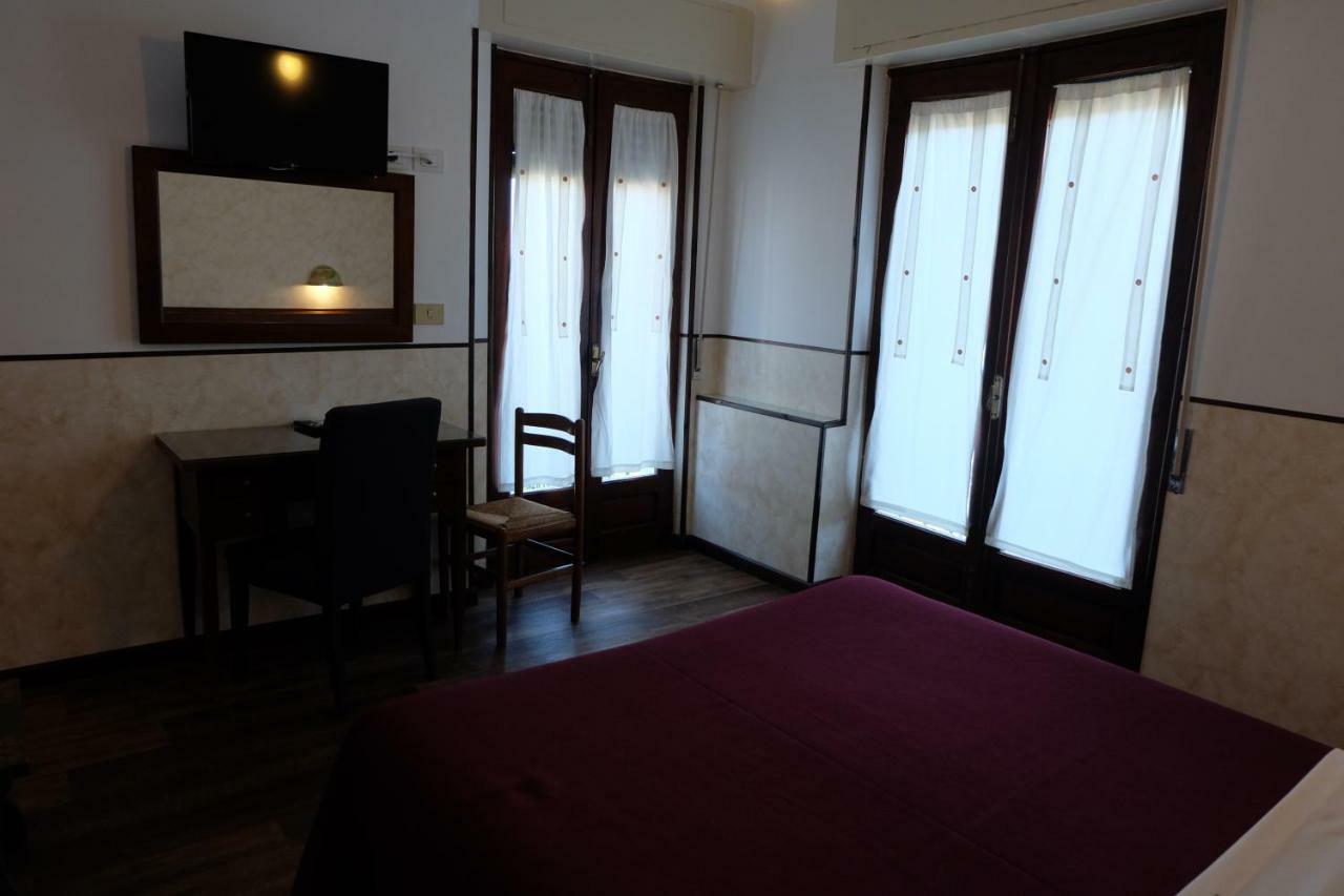 Hotel Villa Nettuno Taormina Exterior photo